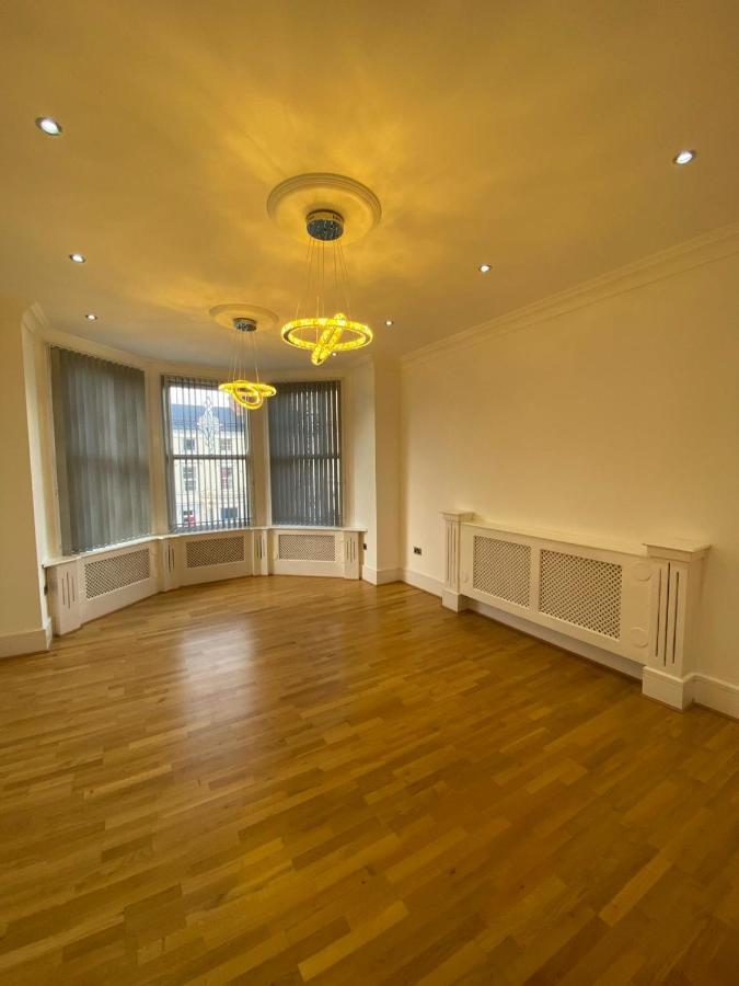 Designer Apartment Apt6 Wolverhampton Bagian luar foto