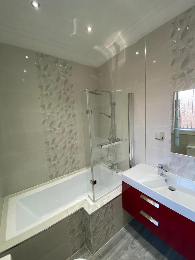 Designer Apartment Apt6 Wolverhampton Bagian luar foto
