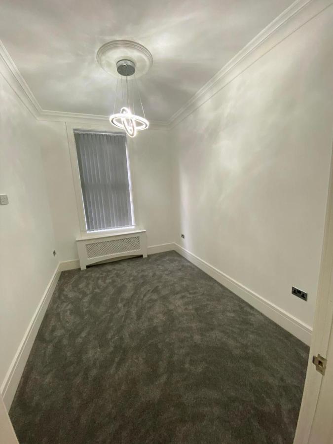 Designer Apartment Apt6 Wolverhampton Bagian luar foto